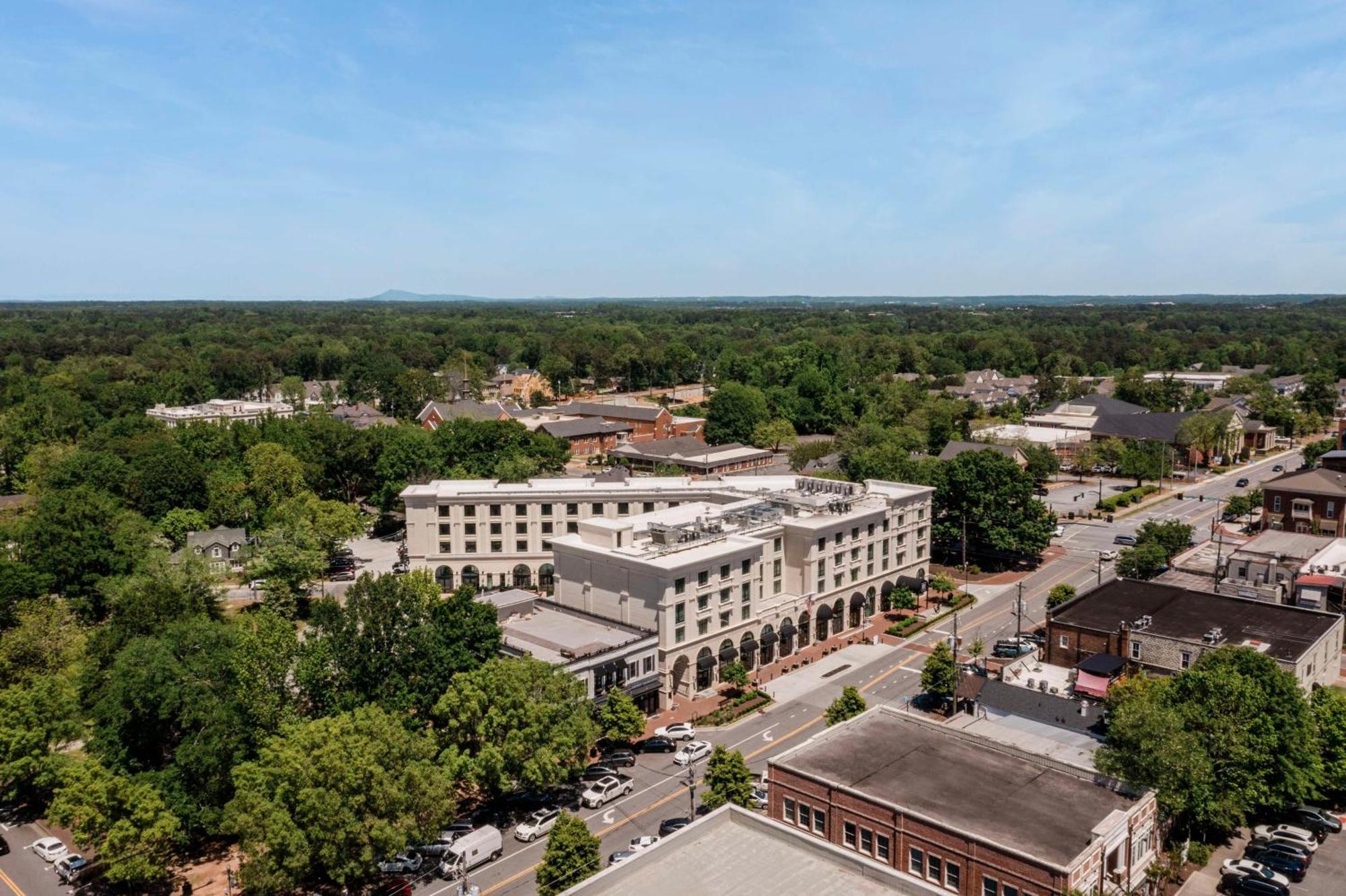 The Hamilton Alpharetta, Curio Collection By Hilton Hotel Exterior photo