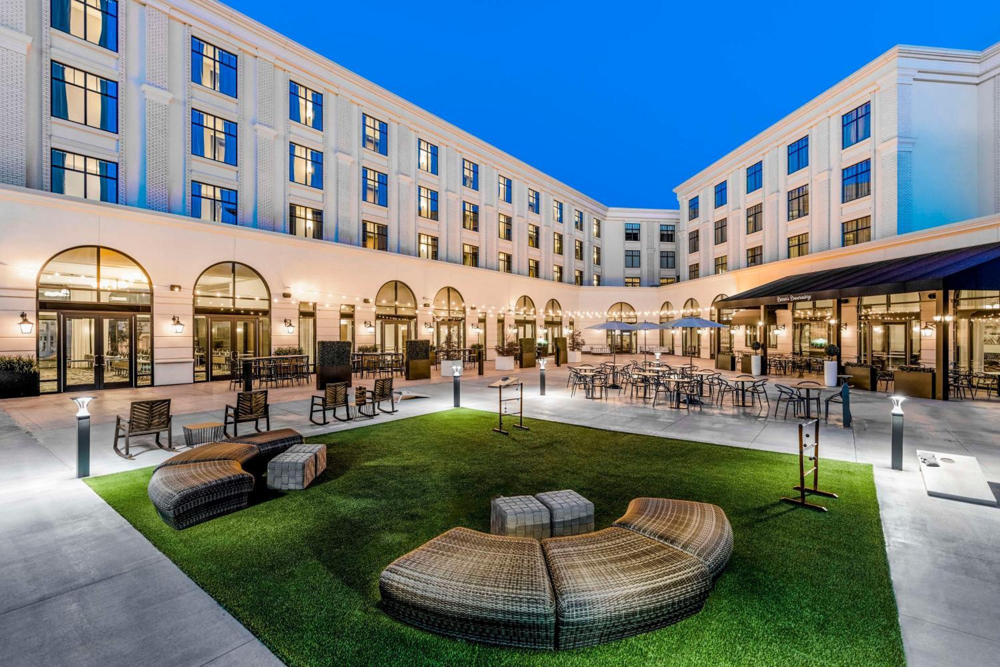 The Hamilton Alpharetta, Curio Collection By Hilton Hotel Exterior photo