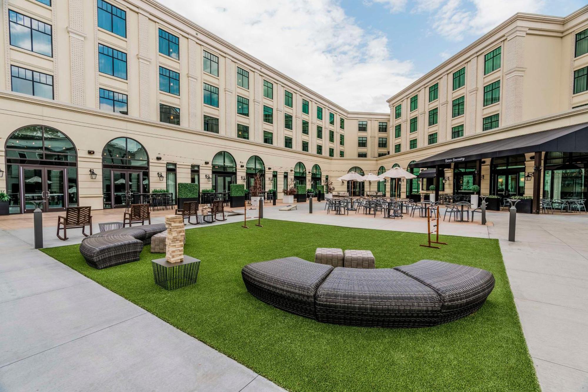 The Hamilton Alpharetta, Curio Collection By Hilton Hotel Exterior photo