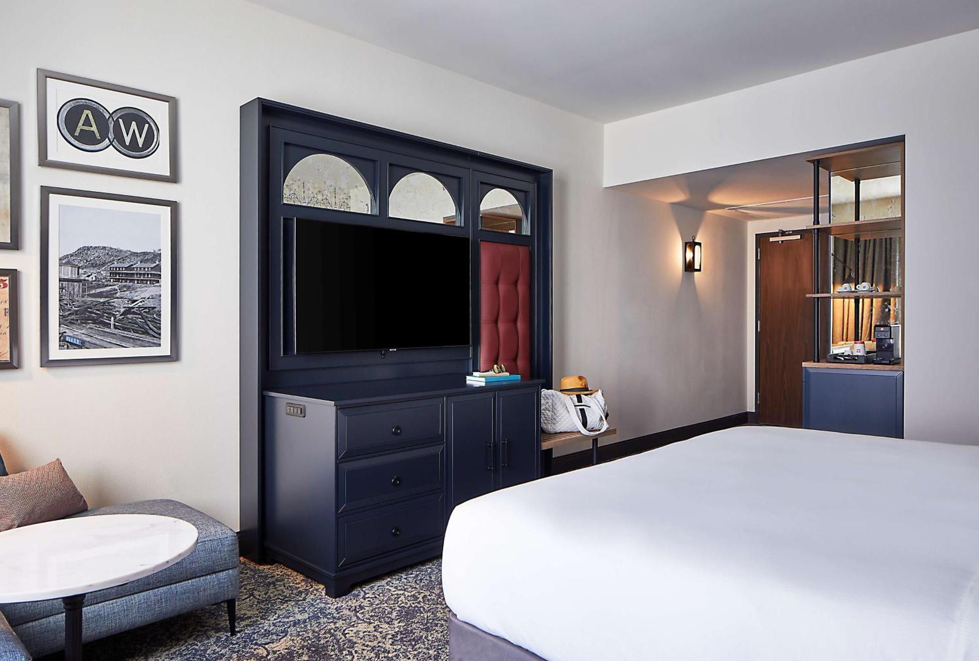 The Hamilton Alpharetta, Curio Collection By Hilton Hotel Exterior photo