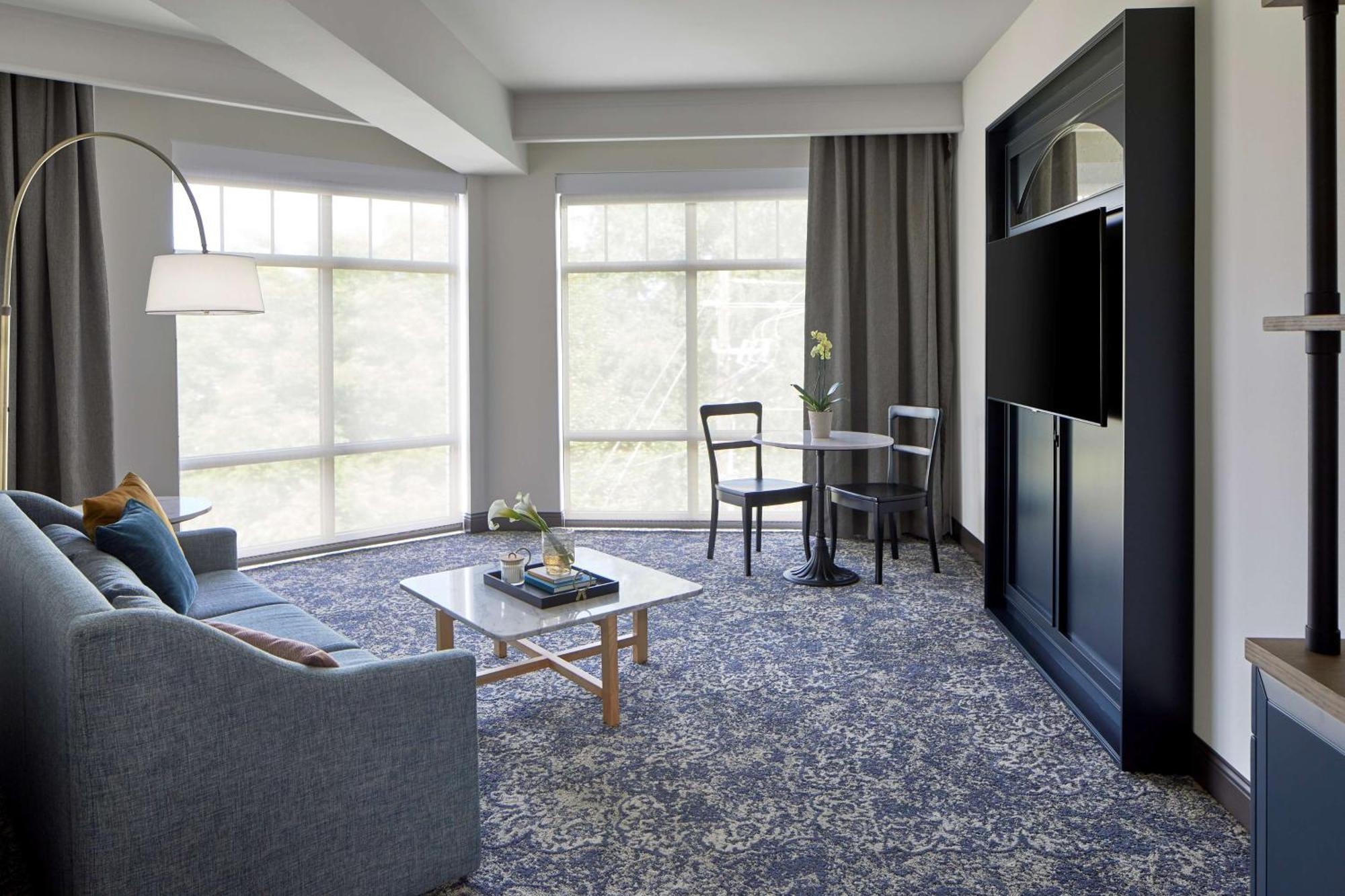 The Hamilton Alpharetta, Curio Collection By Hilton Hotel Exterior photo